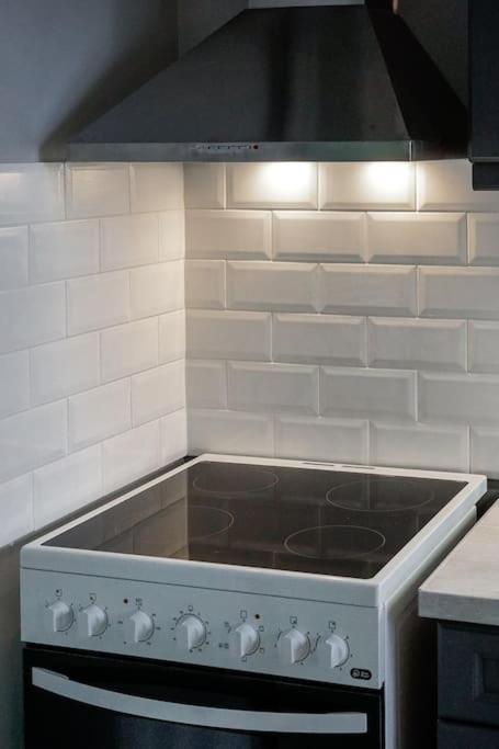 Studio 70 Argos Luaran gambar
