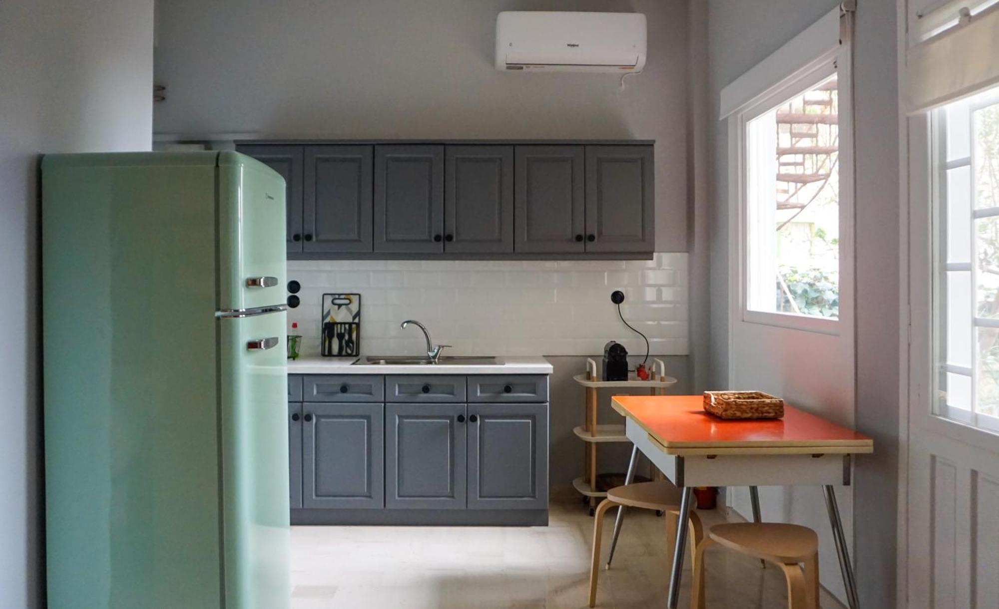 Studio 70 Argos Luaran gambar